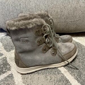 Sorel Black and White Fur-Lined Boots